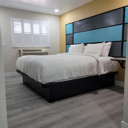 Quality Inn Victorville - Hesperia I-15 Zewnętrze zdjęcie